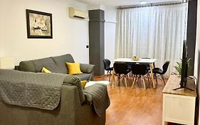 10 minutos centro Sevilla, moderno y con parking gratis